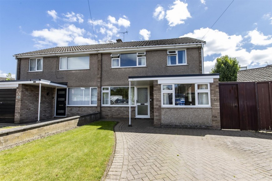 Oakley Avenue, Chesterfield