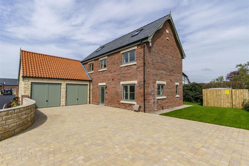 McDonald House, Highfield Farm, Palterton, Chesterfield