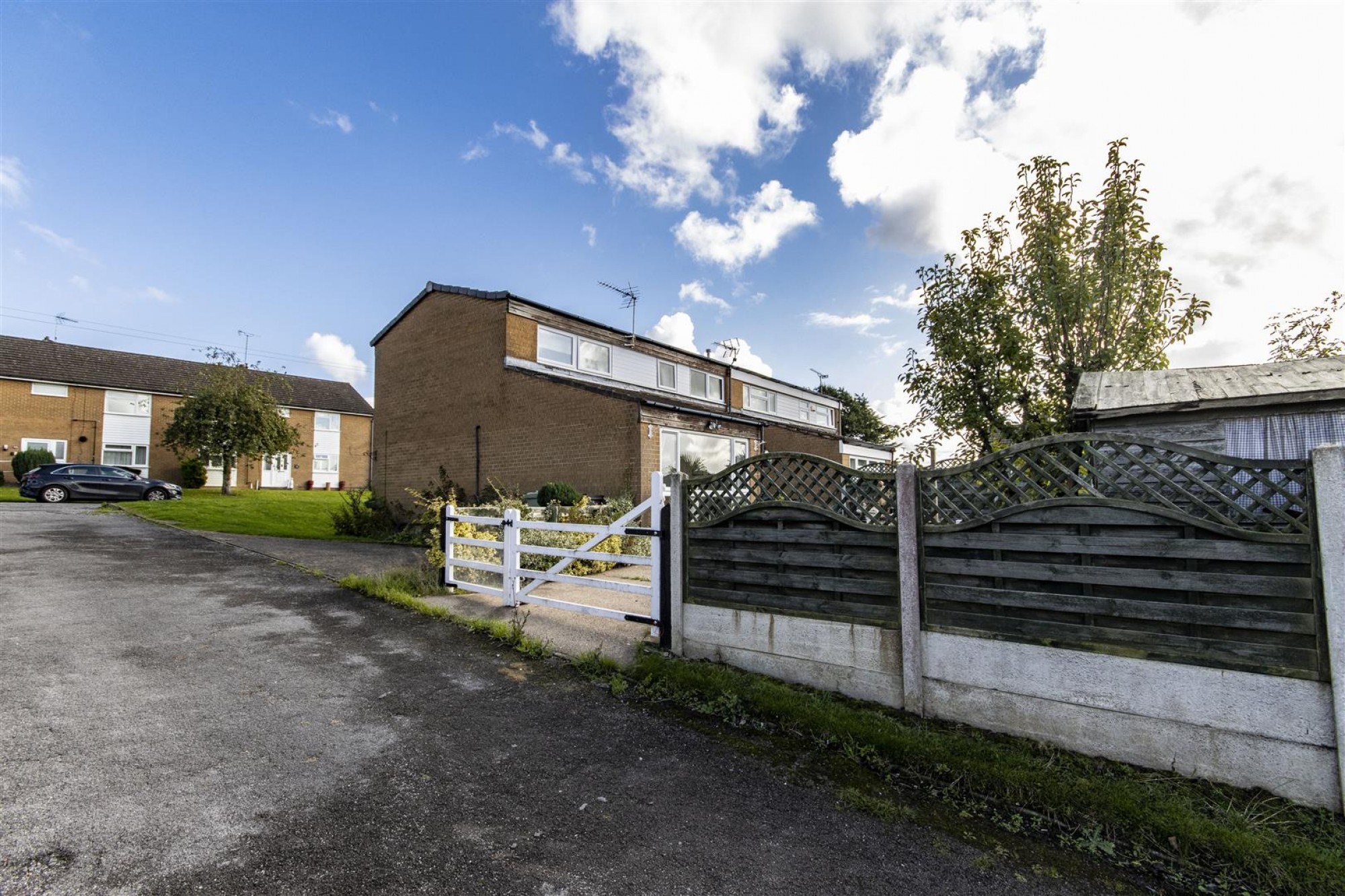 Oak Crescent, Wingerworth, Chesterfield