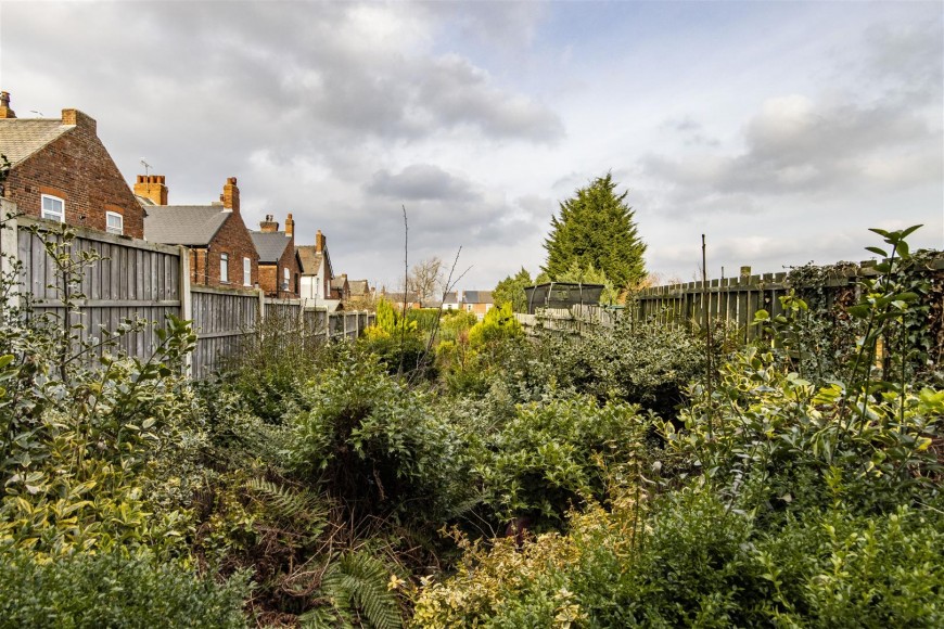 Lowgates, Staveley, Chesterfield